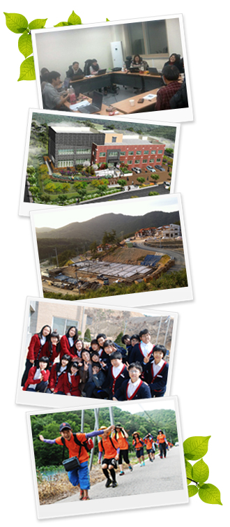 별무리학교 연혁 이미지 : 상단부터 하단으로 교사 교육과정 연구, 별무리학교의 조감도, 별무리학교 공사모습, 입학한 학생들의 교복사진, 제1회 별무리학교 국토순례시 사진을 담고 있습니다.